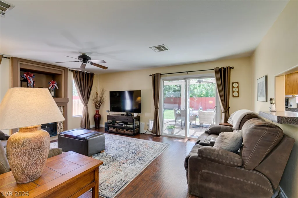 5492 Poker Face, Las Vegas, NV 89118