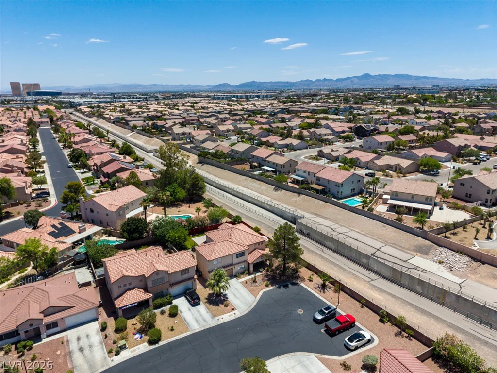 5492 Poker Face, Las Vegas, NV 89118