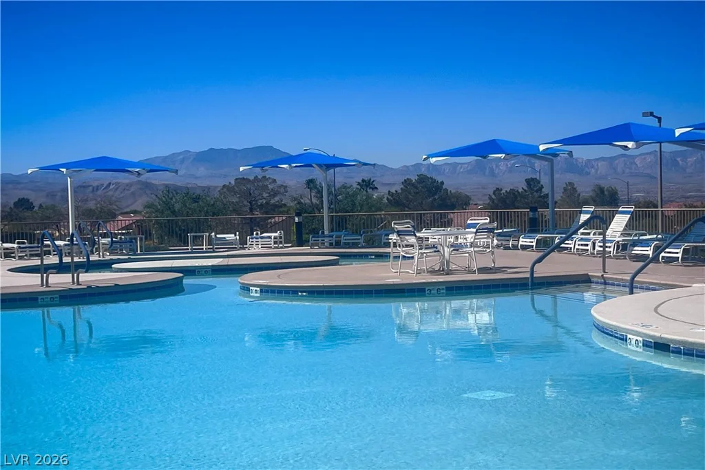 2157 Sawtooth Mountain, Henderson, NV 89044