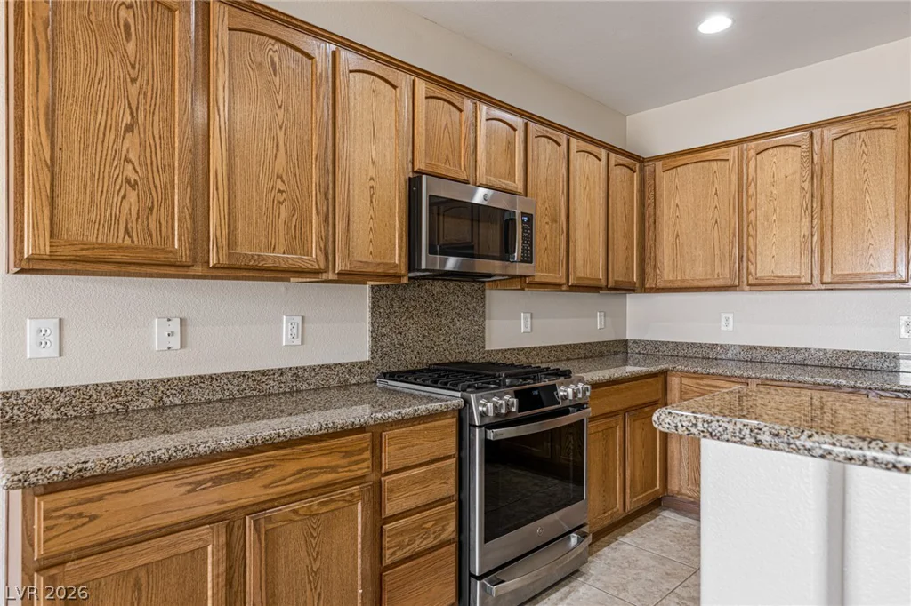 2157 Sawtooth Mountain, Henderson, NV 89044