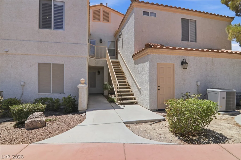 8452 Boseck, Las Vegas, NV 89145