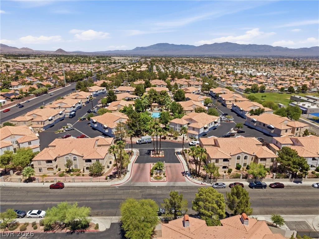 8452 Boseck, Las Vegas, NV 89145