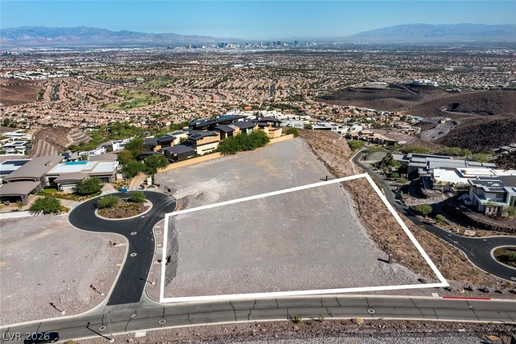 2 Heavens Edge, Henderson, NV 89012