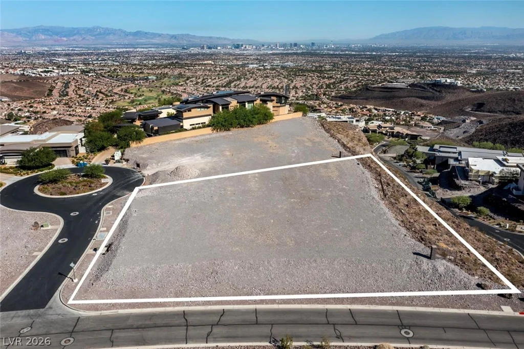 2 Heavens Edge, Henderson, NV 89012