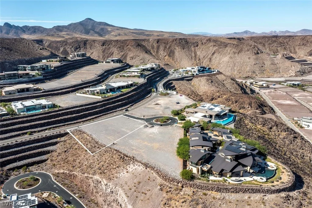 2 Heavens Edge, Henderson, NV 89012