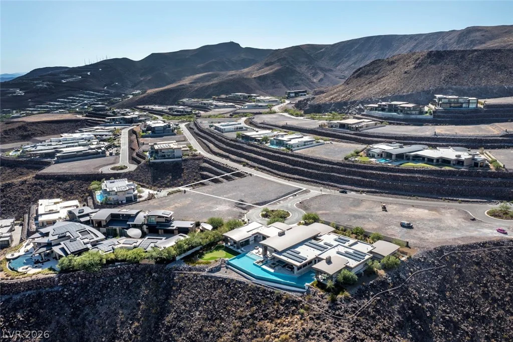2 Heavens Edge, Henderson, NV 89012
