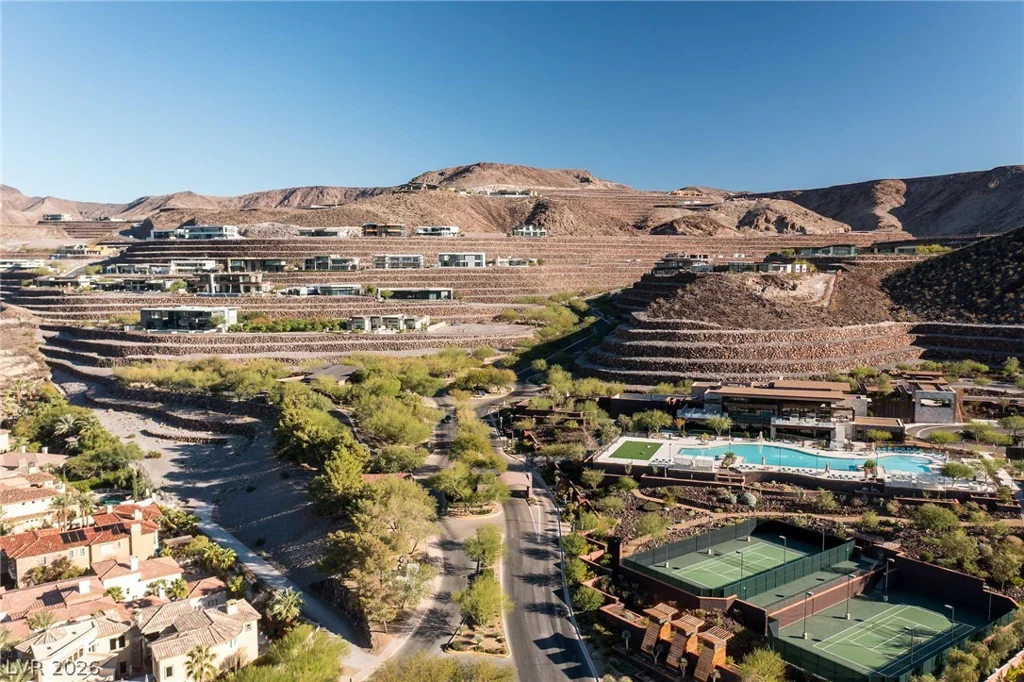 2 Heavens Edge, Henderson, NV 89012