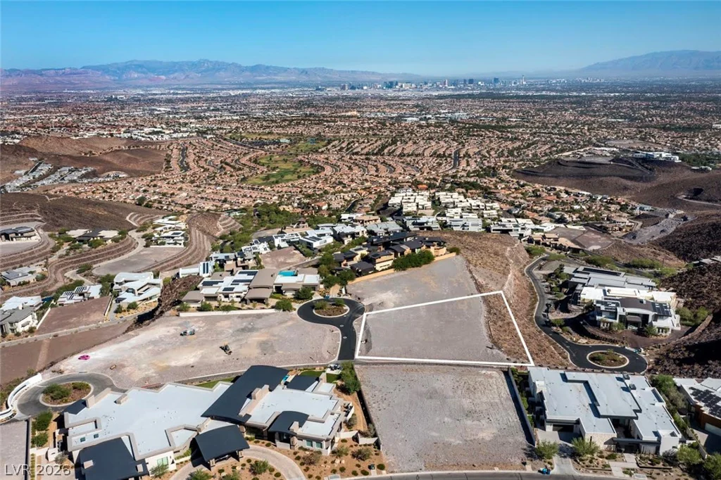 2 Heavens Edge, Henderson, NV 89012
