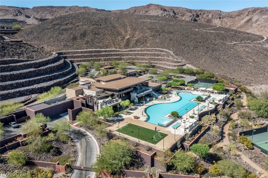 2 Heavens Edge, Henderson, NV 89012