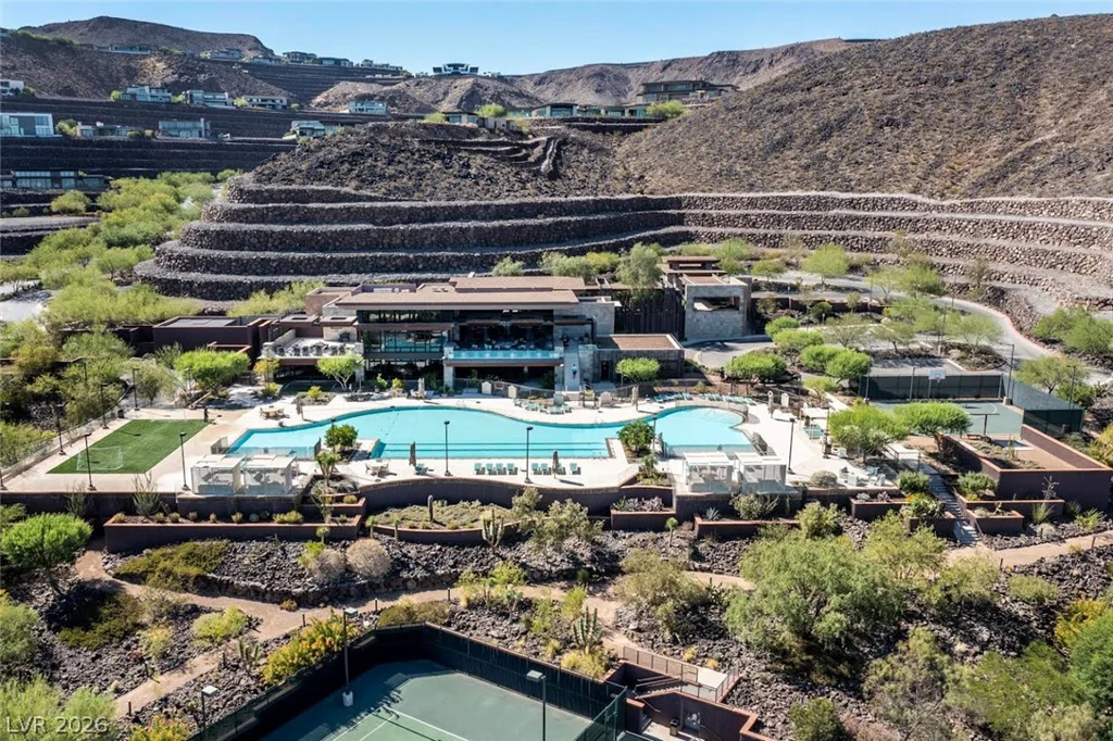 2 Heavens Edge, Henderson, NV 89012
