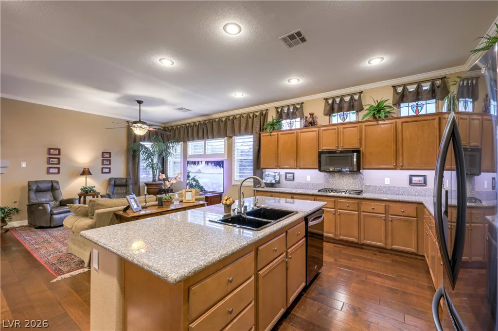 7869 Mosaic Harbor, Las Vegas, NV 89117