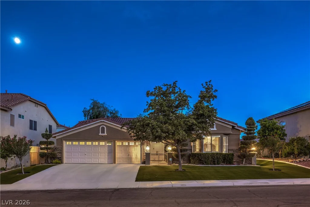 7869 Mosaic Harbor, Las Vegas, NV 89117