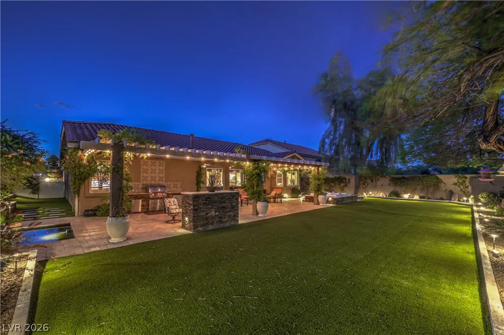 7869 Mosaic Harbor, Las Vegas, NV 89117