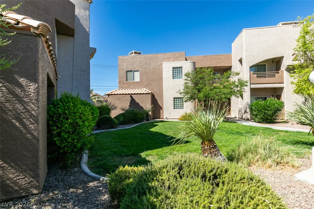 6851 Tamarus, Las Vegas, NV 89119