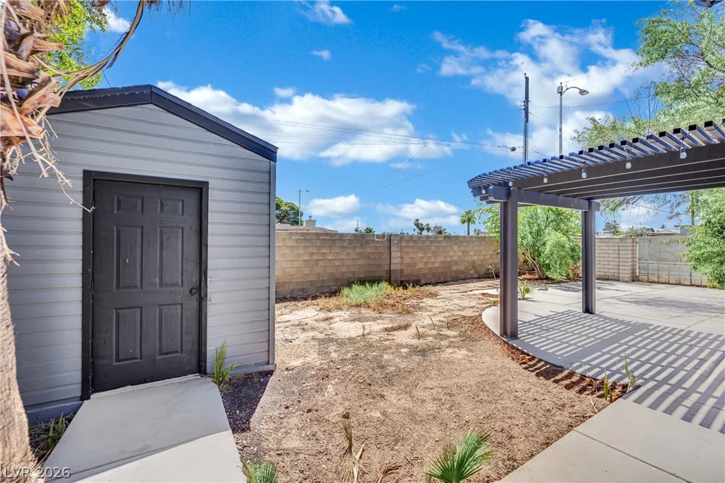 1605 Euclid, Las Vegas, NV 89104