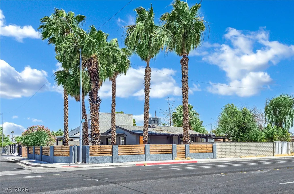 1605 Euclid, Las Vegas, NV 89104