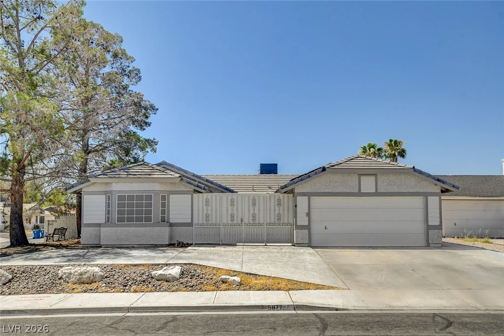 5877 Tippin, Las Vegas, NV 89130