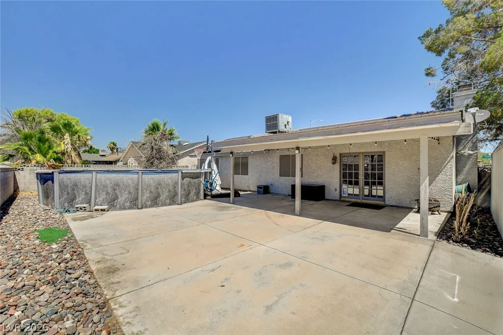 5877 Tippin, Las Vegas, NV 89130