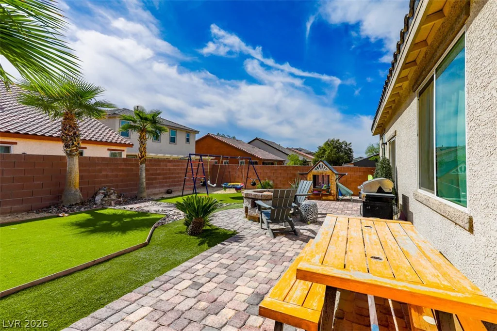 5732 Aspen Park, North Las Vegas, NV 89081