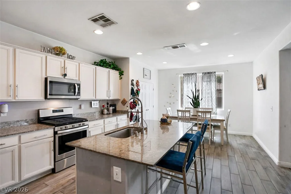 5732 Aspen Park, North Las Vegas, NV 89081
