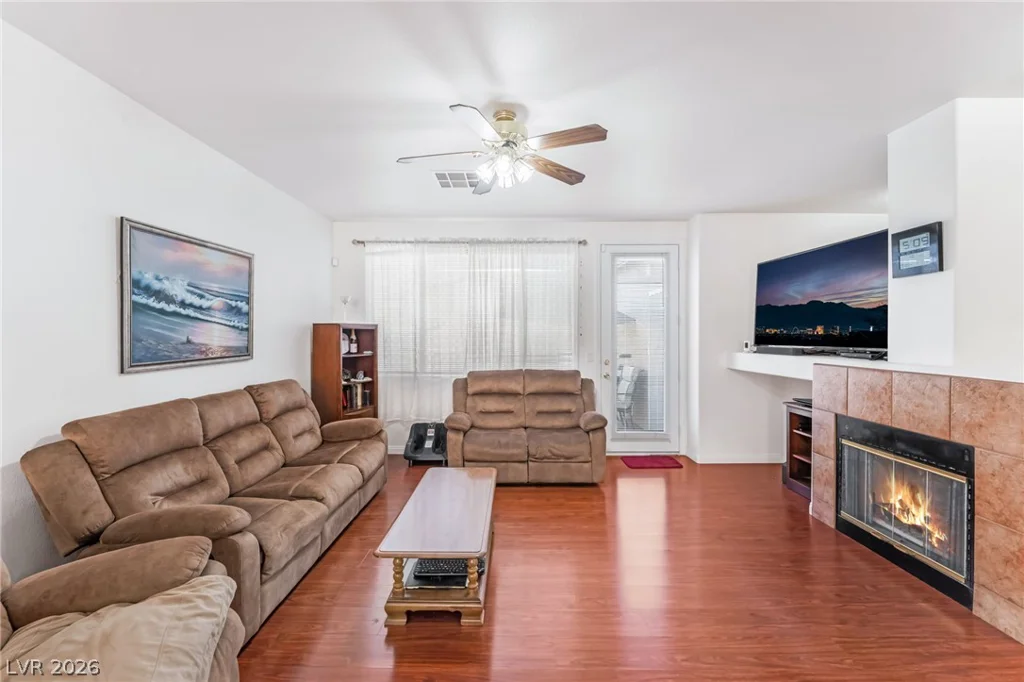 1712 Stonefield, Las Vegas, NV 89144