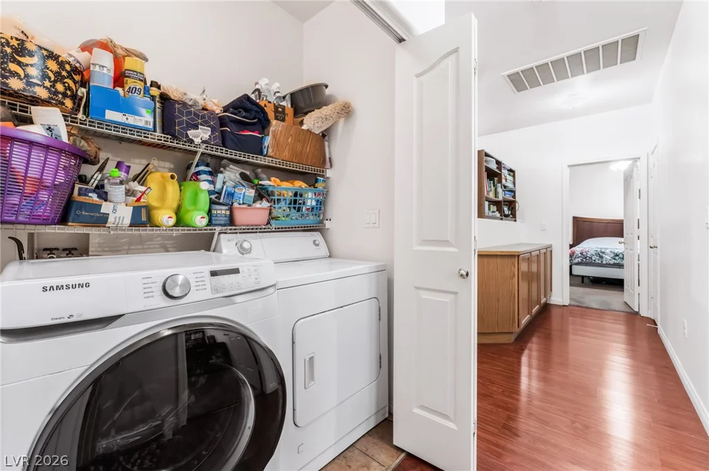 1712 Stonefield, Las Vegas, NV 89144