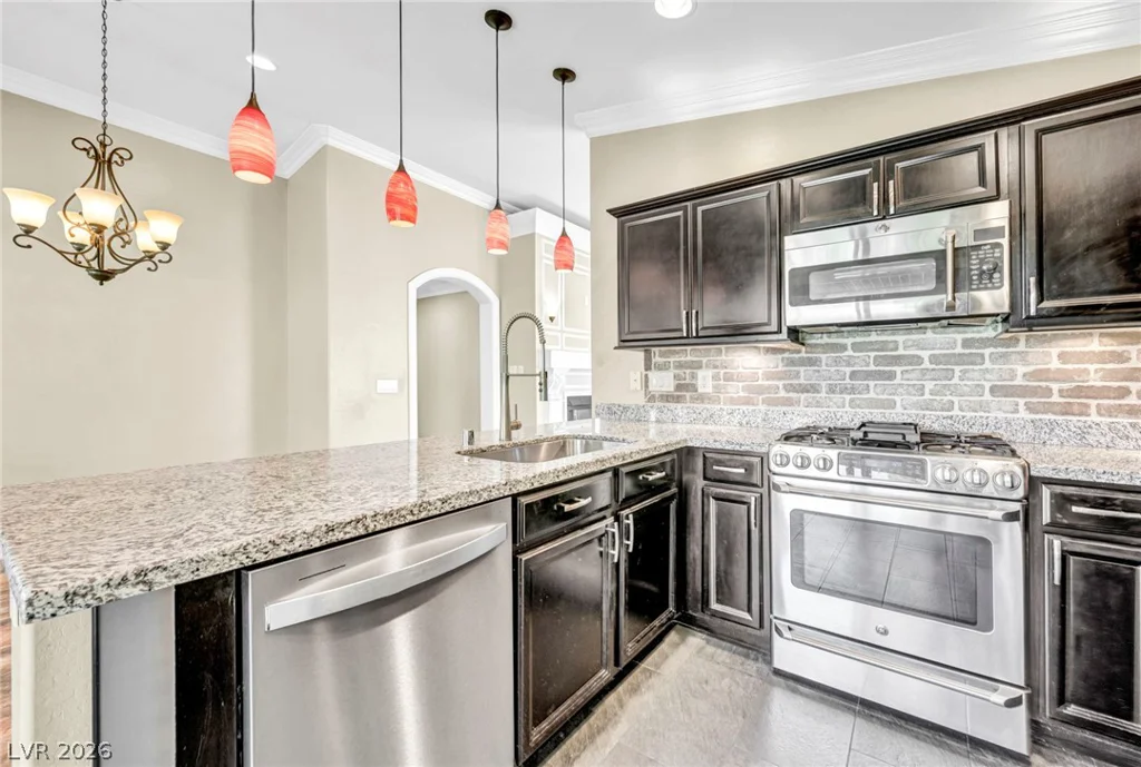 5924 Radiance Park, North Las Vegas, NV 89081