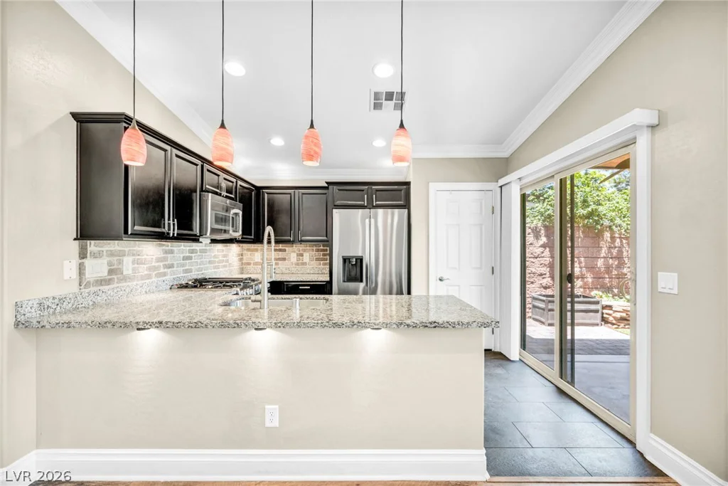 5924 Radiance Park, North Las Vegas, NV 89081