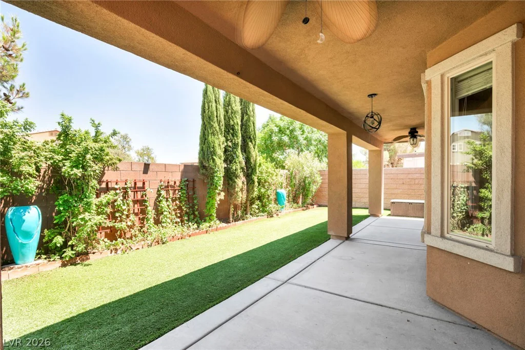 5924 Radiance Park, North Las Vegas, NV 89081