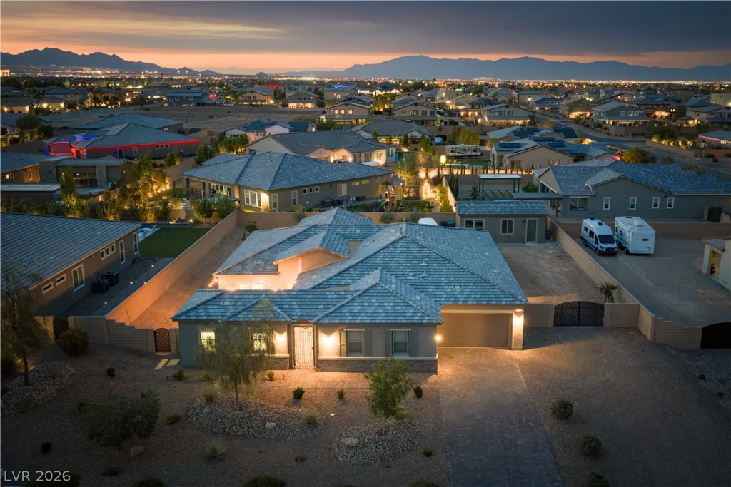 7612 Torino, Las Vegas, NV 89113