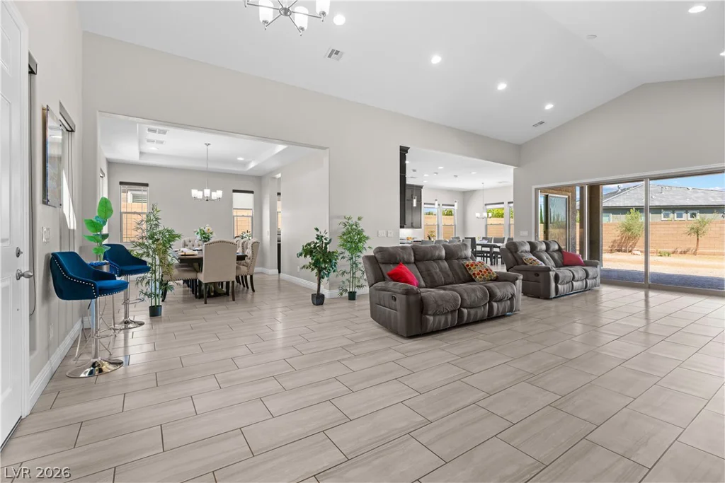7612 Torino, Las Vegas, NV 89113