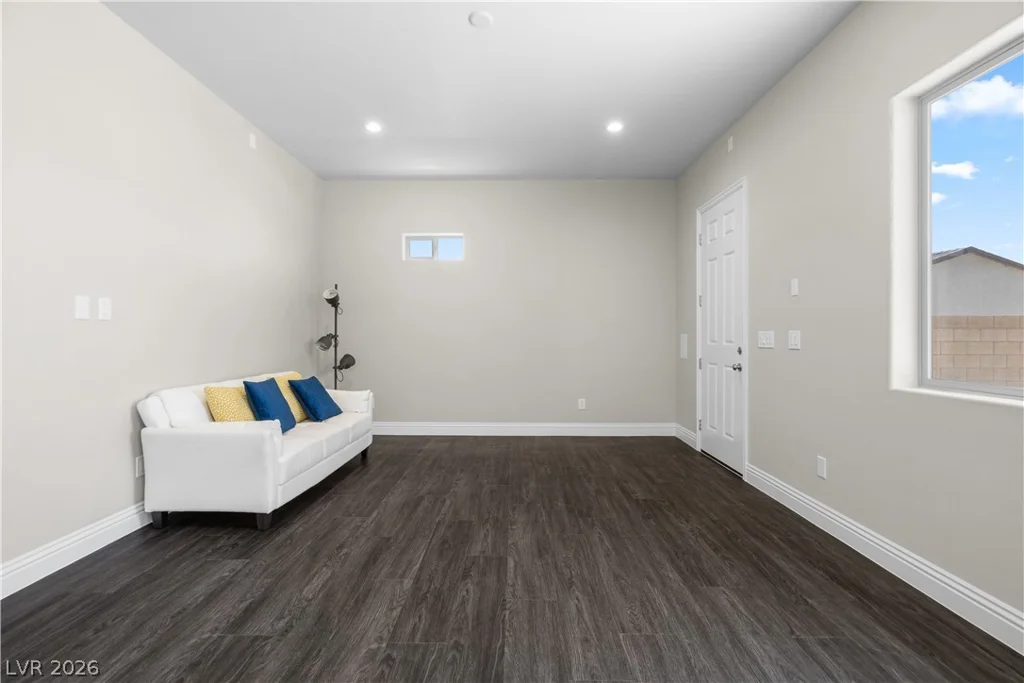 7612 Torino, Las Vegas, NV 89113