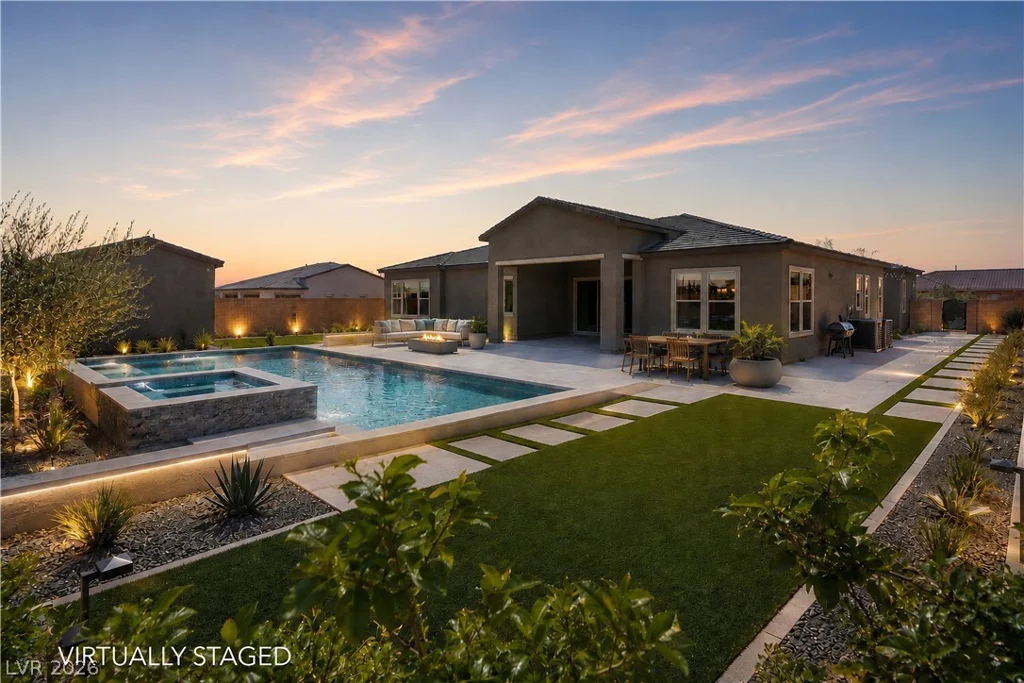 7612 Torino, Las Vegas, NV 89113