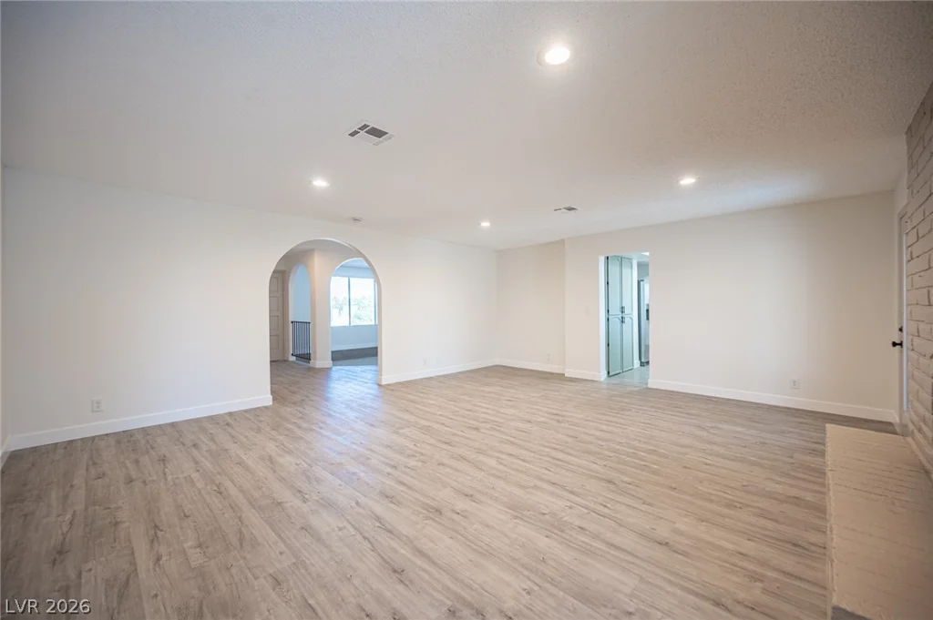 7041 Decatur, Las Vegas, NV 89131