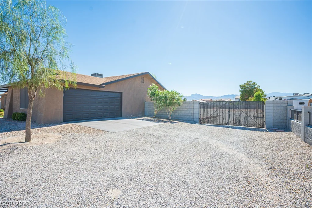 7041 Decatur, Las Vegas, NV 89131