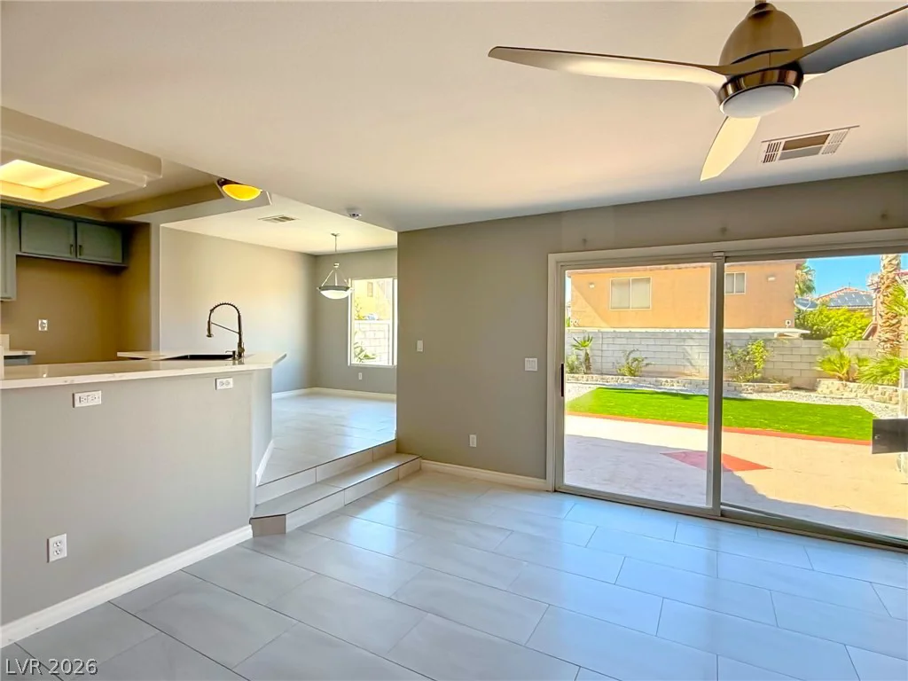 9754 Sonora Bend, Las Vegas, NV 89148