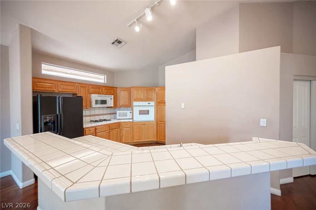 2146 Eaglepath, Henderson, NV 89074