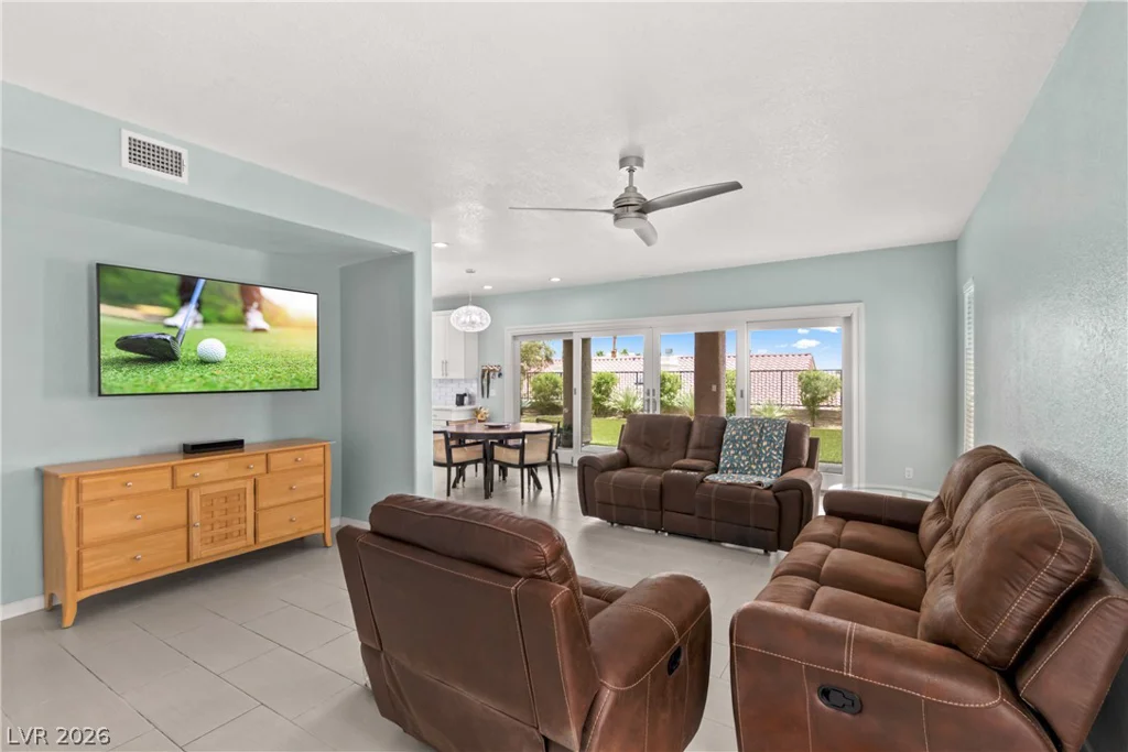 2808 Crystal Beach, Las Vegas, NV 89128