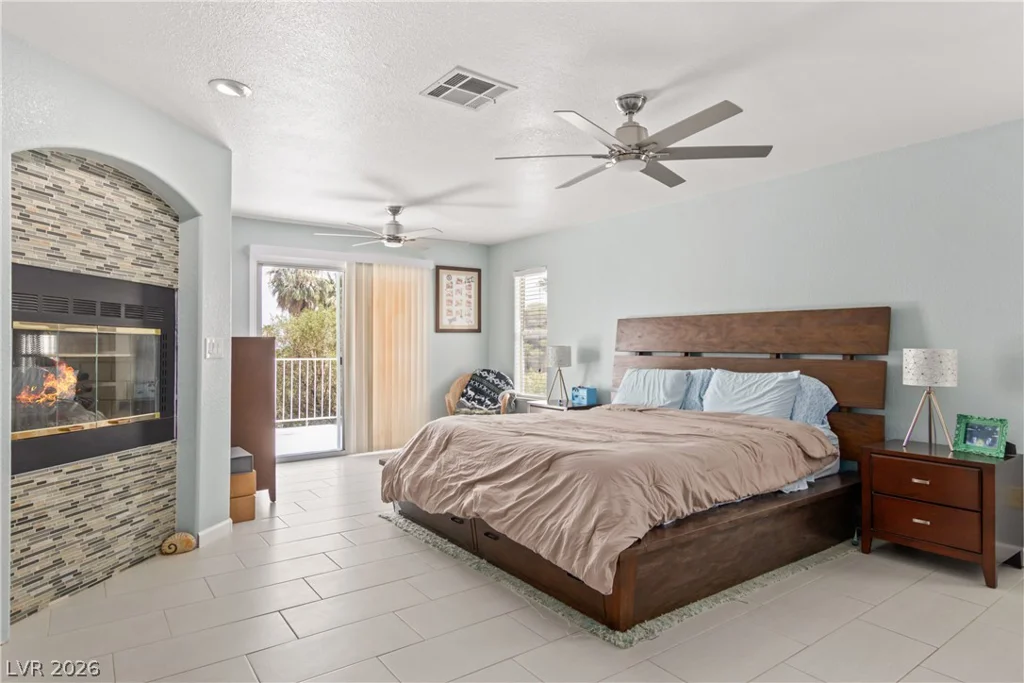 2808 Crystal Beach, Las Vegas, NV 89128