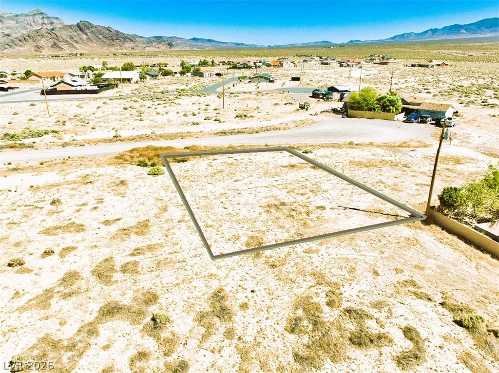 561 Nikki, Pahrump, NV 89060