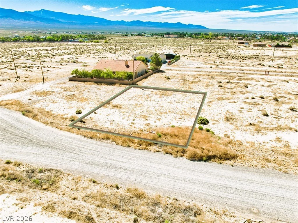 561 Nikki, Pahrump, NV 89060
