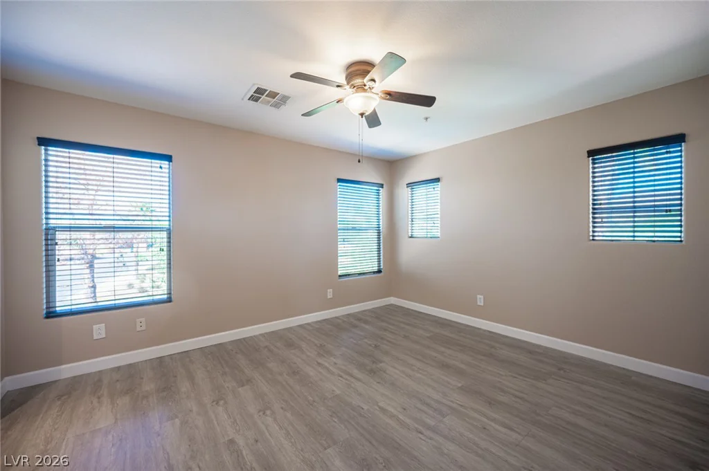 1060 Paradise Coach, Henderson, NV 89002