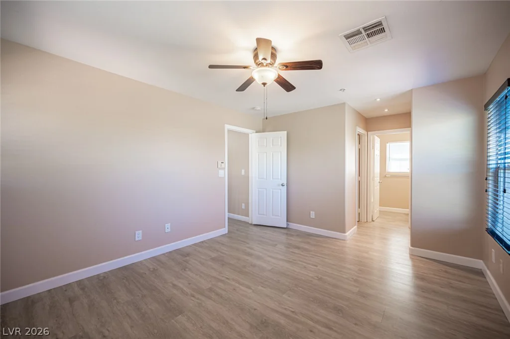 1060 Paradise Coach, Henderson, NV 89002