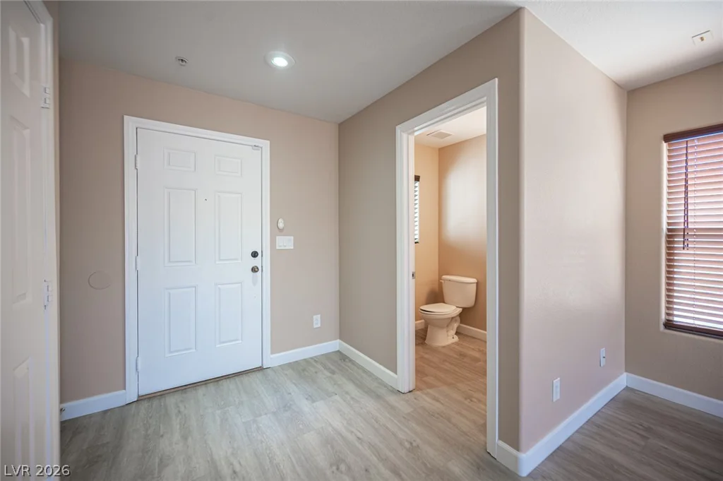 1060 Paradise Coach, Henderson, NV 89002
