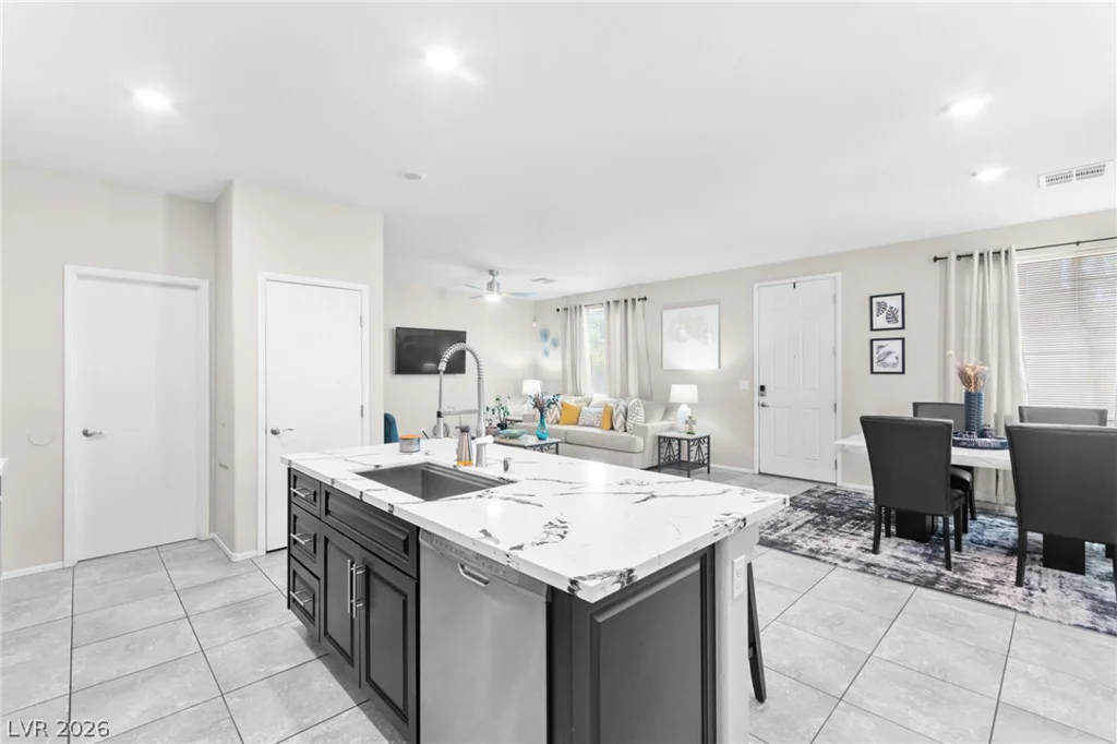 7224 Halo Falls, North Las Vegas, NV 89084
