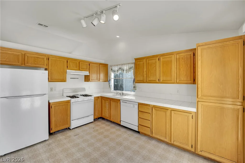 5905 Briar Rose, Las Vegas, NV 89130