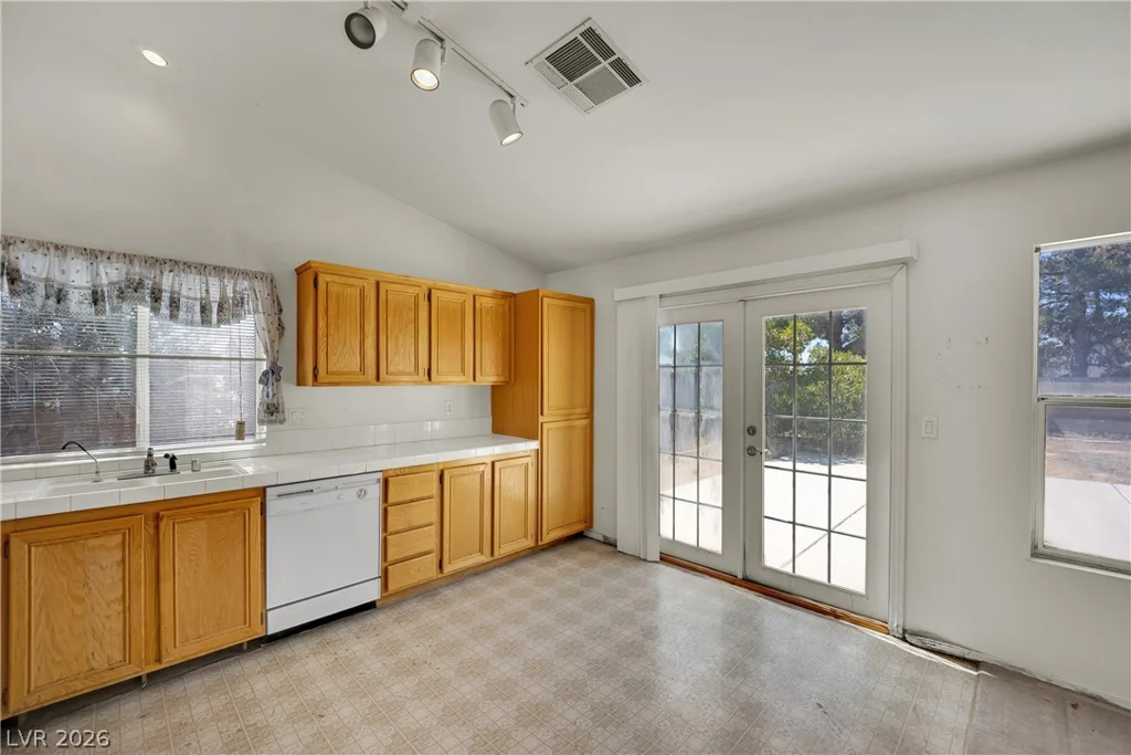 5905 Briar Rose, Las Vegas, NV 89130