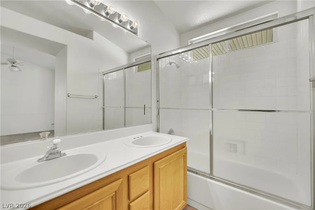 5905 Briar Rose, Las Vegas, NV 89130