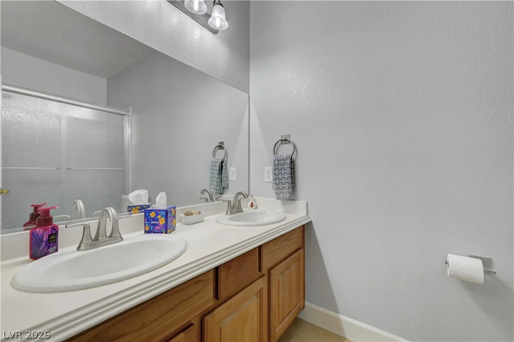 9475 Marshall Creek, Las Vegas, NV 89178