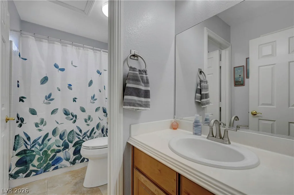 9475 Marshall Creek, Las Vegas, NV 89178